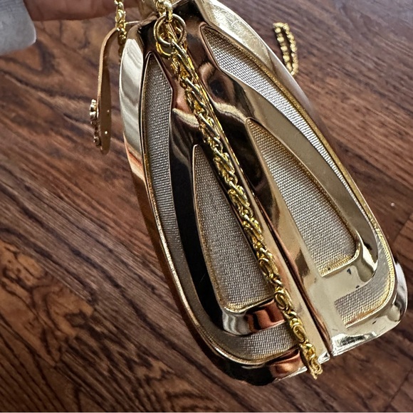 Elegant Gold prom or evening mini bag - Picture 12 of 17